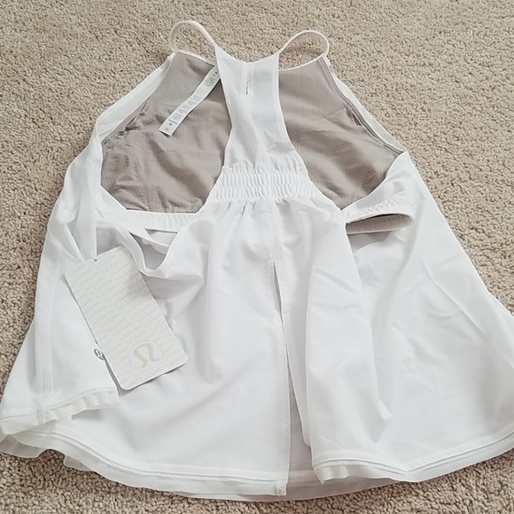 Lululemon Free Spirit top - Picture 7 of 8